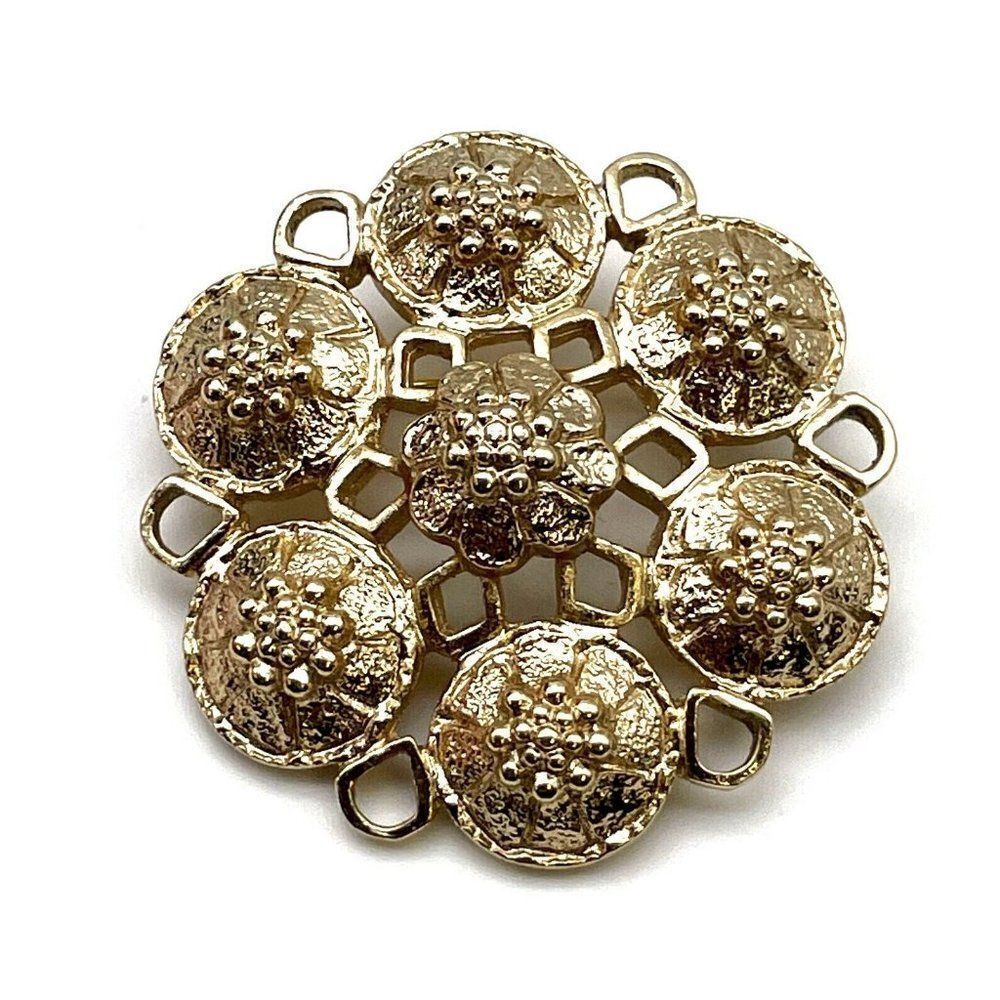Vintage Brooch Signed Sarah Gold Tone Flower Circle Pin